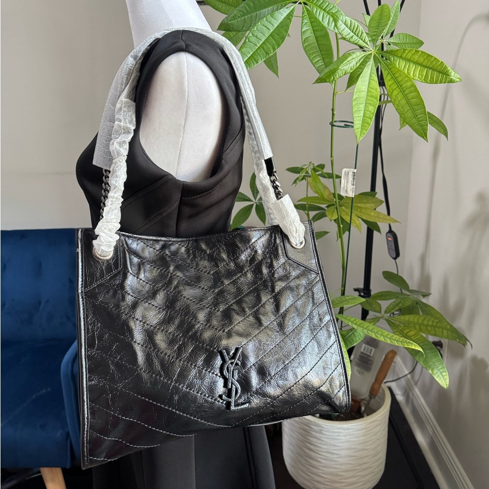 Niki Medium Tote